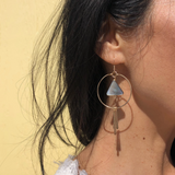 CIRCLE HOOP EARRINGS WITH GRAY MOTHER OF PEARL TRIANGLE