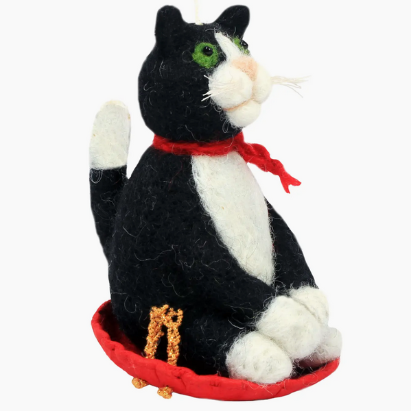 Felt Ornament - Sledding Kitty