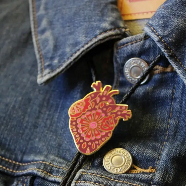 Corazon Bolo Tie