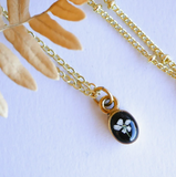 Flower Resin Necklace - Tiny Oval Queen Anne's Lace