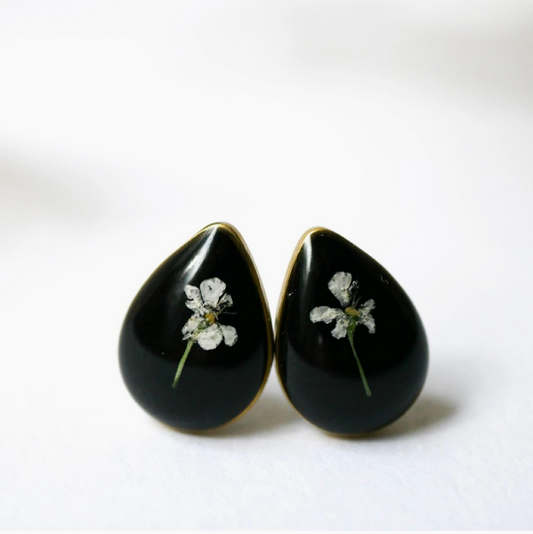 Flower Resin Earrings - Tiny Queen Anne's Lace Teardrop Studs