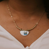 Flower Resin Necklace - Radiance Forget Me Not