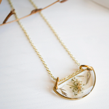 Flower Resin Necklace - Luna Meadow