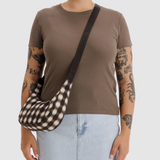 BAGGU Small Crescent Bag - Blurred Brown Gingham