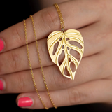 MONSTERA ADANSONII LEAF NECKLACE